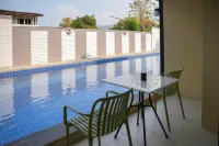 R2 Bed and Pool Kanchanaburi - Pools