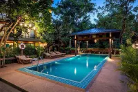 TREX Buriram Boutique Hotel - Rooftop Pools