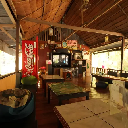 Nita Raft House