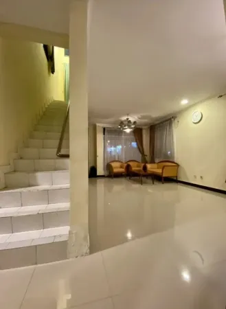 Villa Kota Bunga Puncak 3 Kamar Tidur Dengan Kolam Renang Pribadi