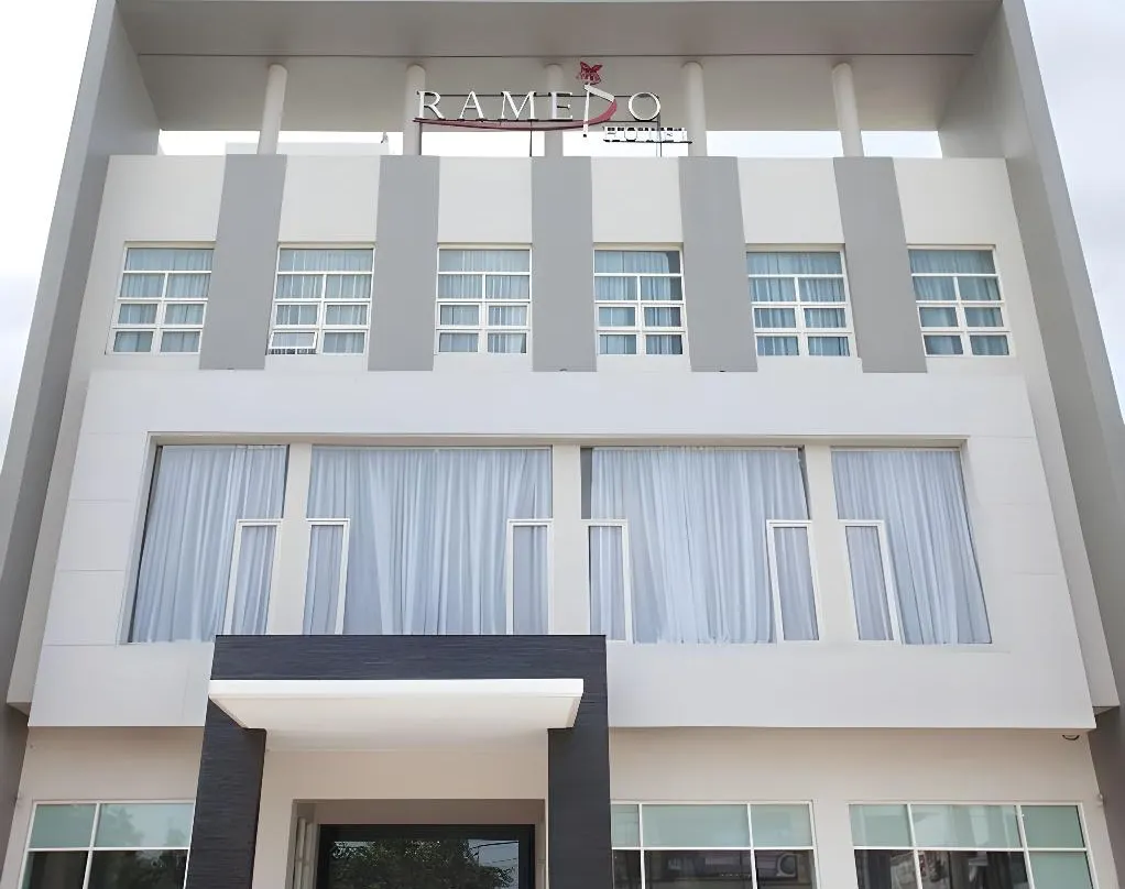 Ramedo Hotel - Makassar