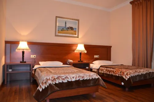 Syunik Hotel - 2星級