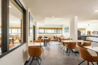 Best Western Plus Central Park Hotel - 주차장