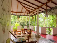 New Toropi Homestay - Guest houses