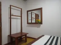 Sun Ceylon Homestay - Parking