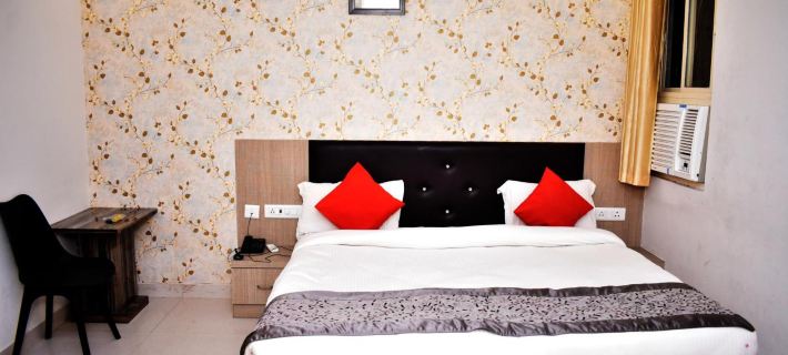 Hotel Uma Palace Hotels in Gorakhpur