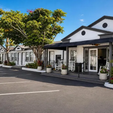 Coronado Inn