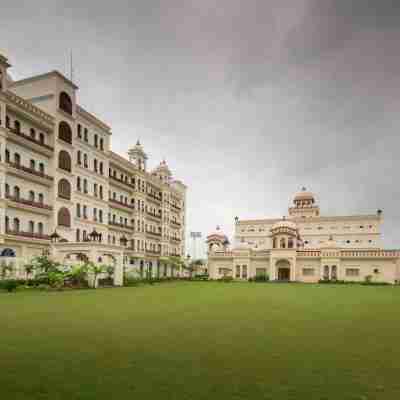 Uday Palace, Navsari, A Member of Radisson Individ Hotel Exterior