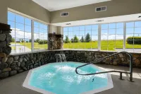 Microtel Inn & Suites by Wyndham Bozeman - Hot Tub