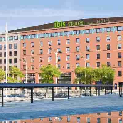 ibis Styles Evry Courcouronnes Hotel and Events Hotel Exterior