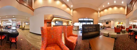 Holiday Inn Express Portland West/Hillsboro Отели в г. Форест Гров