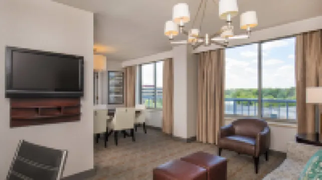 Sheraton Suites Chicago Elk Grove Hotels in Elk Grove Village