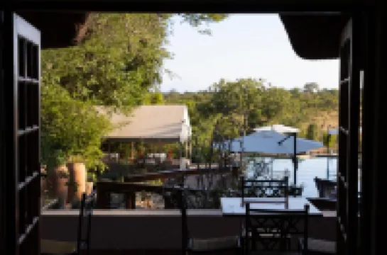 Milima Big 5 Safari Lodge