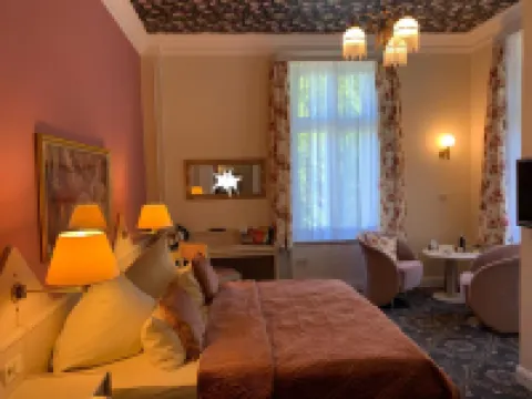 Hotel Seeufer Hotels in Plon
