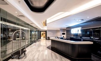 The Onyx Apartment Hotel by Newmark