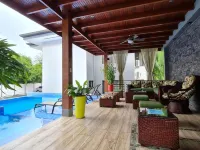 Ballena Paradise Apartments - piscina