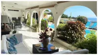 Mahina's Lodge
