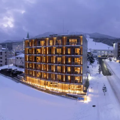 Fenix West Hotels near Leisure Guide Asobiya