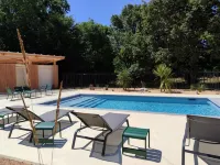 The Originals Boutique Hotel Restaurant Saint James, Montaigu-Vendée - piscina