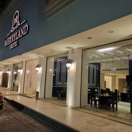 New MerryLand Hotel