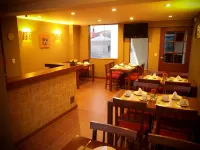 Hotel Los Tambos Boutique - breakfast