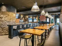 Balcomo, a Ramada by Wyndham - bar