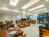 TTR Moonstone Apart Hotel Hotels in Dalat