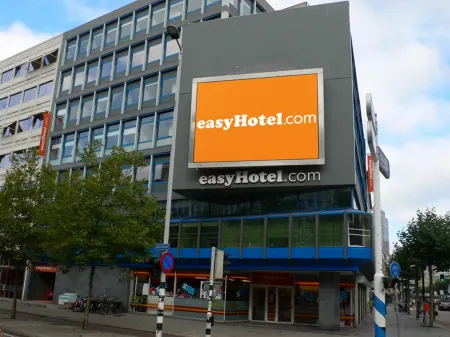 easyHotel Rotterdam City Centre