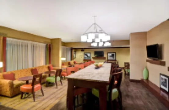 希爾頓歡朋酒店-摩根敦