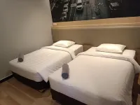 Odua Golden Mansyur Medan Hotels in Medan Baru