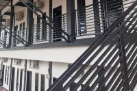 Marthina Residence Syariah Mitra RedDoorz Hotel a Kota Baru