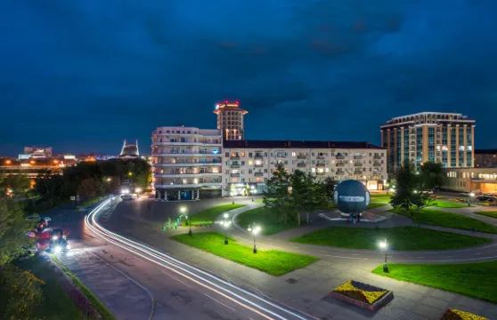 燈塔酒店 - 額爾齊斯河住宅