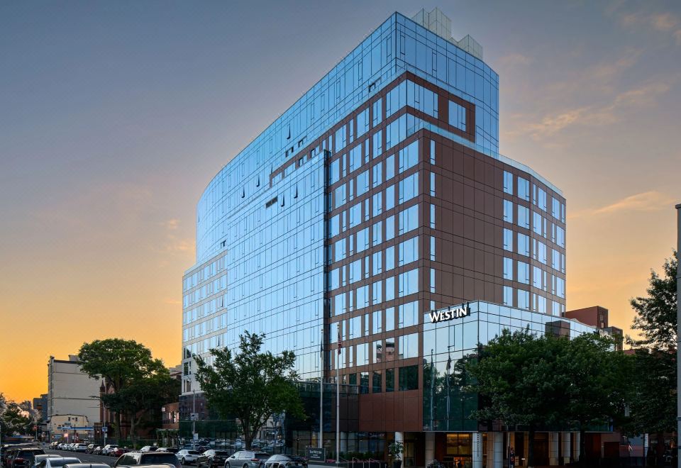 Four Points by Sheraton Flushing 예약 팁