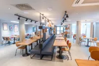 Ibis Paris Nord Porte de Saint Ouen - servizio colazione