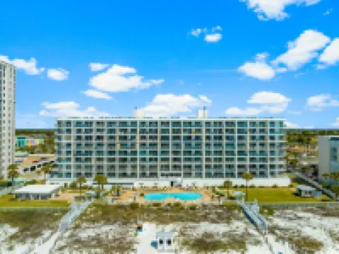 Sterling Sands Beach Resort by Panhandle Getaways