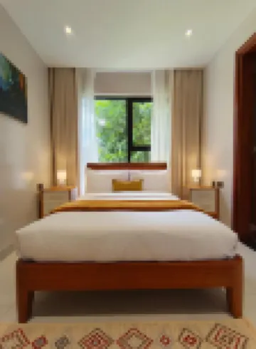 The Meru House Hotel a 