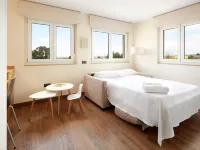 Hotel Arias Aeropuerto Hotels in Comarca Aviles