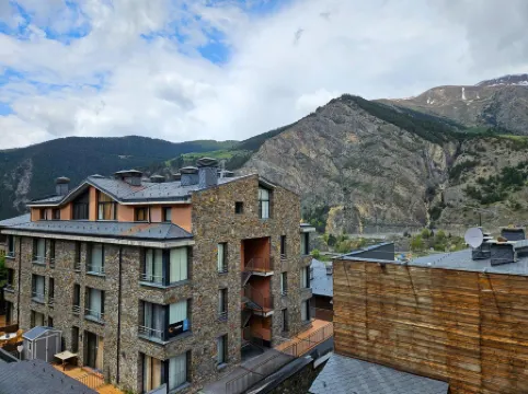 Apartamentos Canillo Ribagrossa 3000