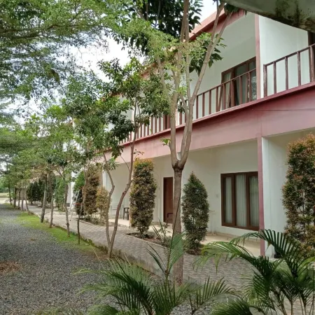 Sisilia Lodge