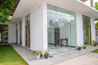 Randon Resort Mirissa - Bed and Breakfasts