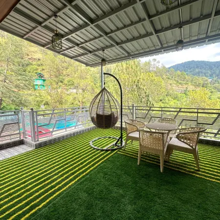 The Chail Pine Orchard Resort