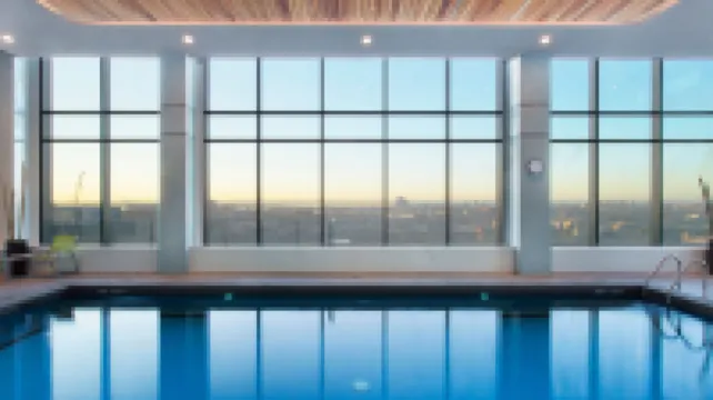 Holiday Inn & Suites MONTREAL CENTRE-VILLE OUEST by IHG