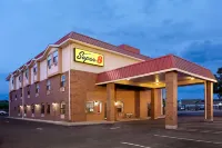 Super 8 by Wyndham Colorado Springs/Afa Area Hotels in Colorado Springs