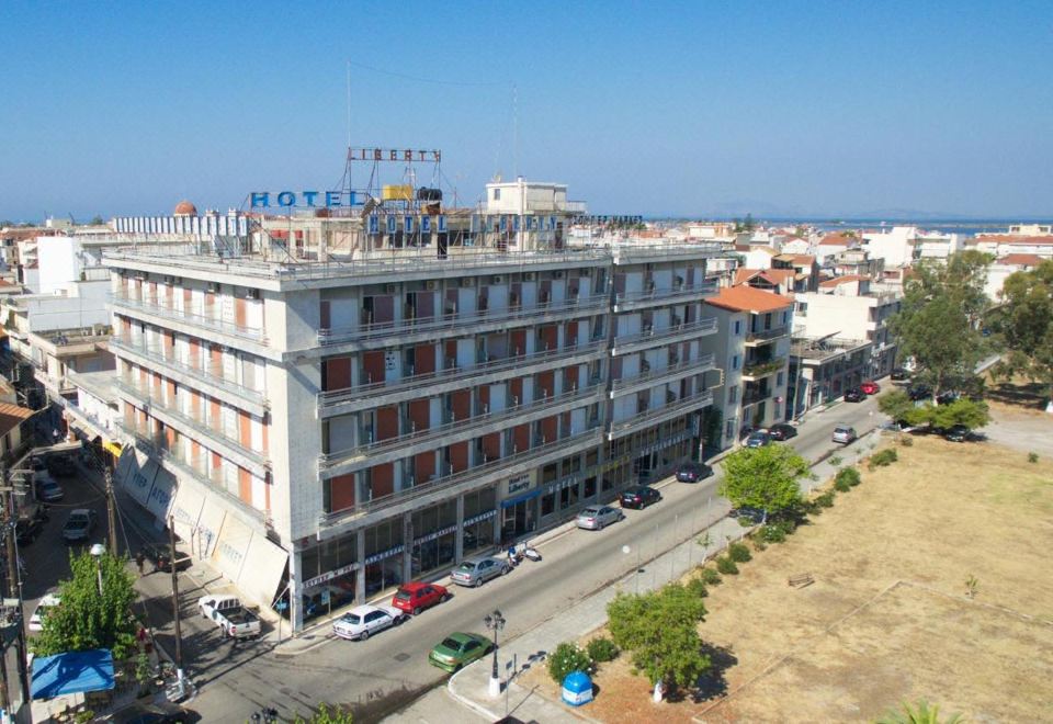 hotel overview picture
