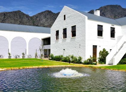 Holden Manz Country House