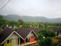 Baan Rai Pray Rung Kaeng Krachan
