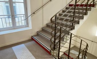 Hostel Flamingo Nimes