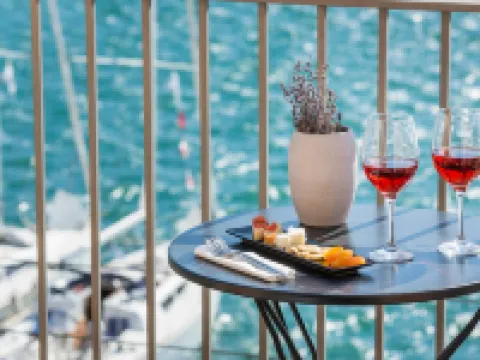 Argostoli Marina Suites Hotels in Kefallinia