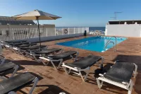 Ona Marbella Inn - Bãi biển