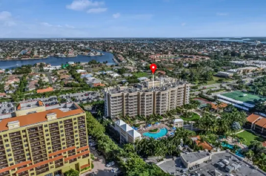 Marco Beach Ocean Suites